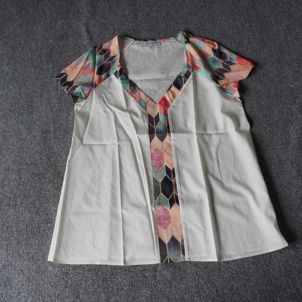 Misslook Womens Geometric Print White V Neck Top Medium‎